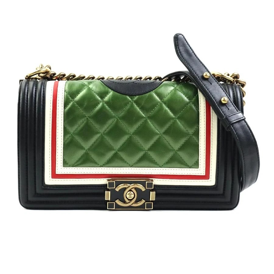 CHANEL BOY BAG SHOULDER BAG GREEN/BLACK/WHITE/RED LEATHER SHOULDER BAG: CHANEL Boy Bag Shoulder Bag Green/Black/White/Red Leather Shoulder Bag Brand: CHANEL Type: Shoulder Bag Material: leather Color: Green X Black X White X Red Size: W:9.8inx H:5.7inx D:2.4in Shoulde