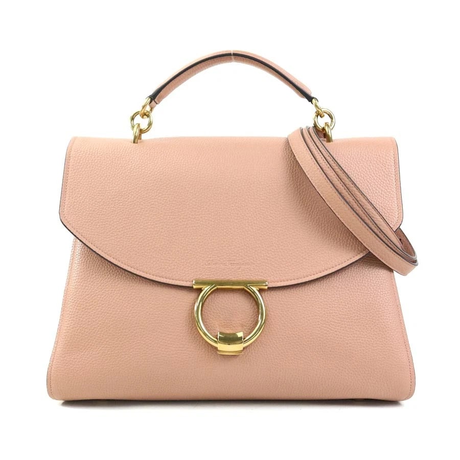 SALVATORE FERRAGAMO GANCINI HANDBAG SHOULDER BAG PINK BEIGE LEATHER HANDBAG: Salvatore Ferragamo Gancini Handbag Shoulder Bag Pink Beige Leather Handbag Brand: Salvatore Ferragamo Type: Handbag Material: leather Color: Pink Beige Size: W:13.0inx H:9.4inx D:5.7in Handle Len