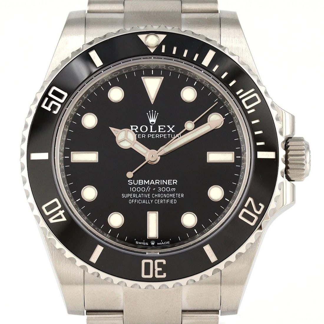 ROLEX SUBMARINER STAINLESS STEEL WATCH: Rolex Submariner Stainless Steel Watch Brand: ROLEX Type: Wrist watch Material: Case: Stainless Steel Breath: Stainless Steel Color: Dial Color: Black Size: Case diameter: Approx. 41 mm Max