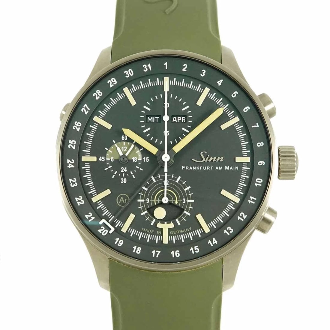 SINN HUNTING WATCH GREEN DIAL WATCH: Sinn Hunting watch Green Dial Watch Brand: Sinn Type: Wristwatch Material: Stainless steel,Rubber Color: Green Dial Size: Case Size Length 50.5mm(included lag) Width 44mm(not included crown)