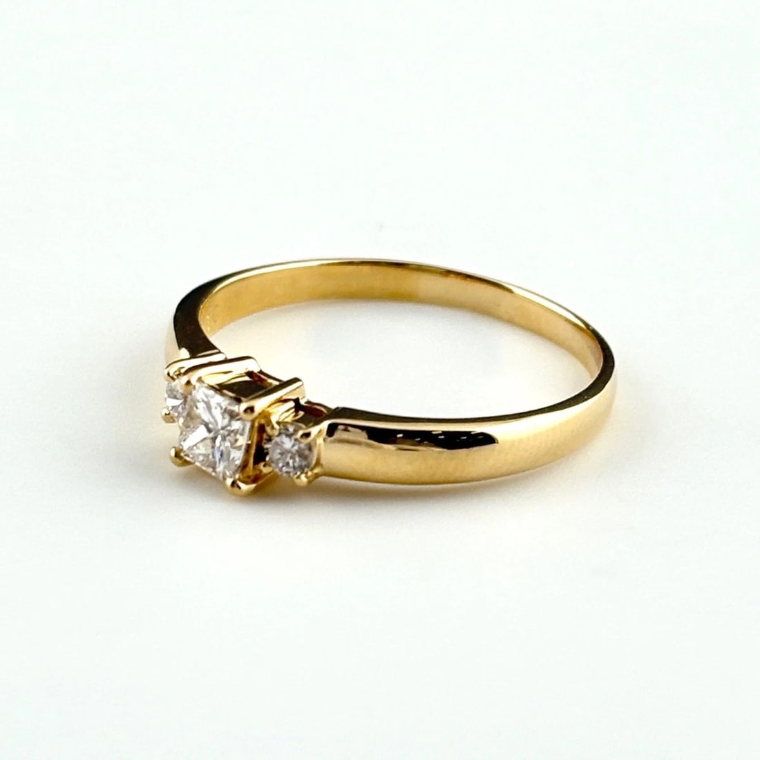 MELEE DIAMOND DESIGN YG YELLOWGOLD RING (1 of 2)