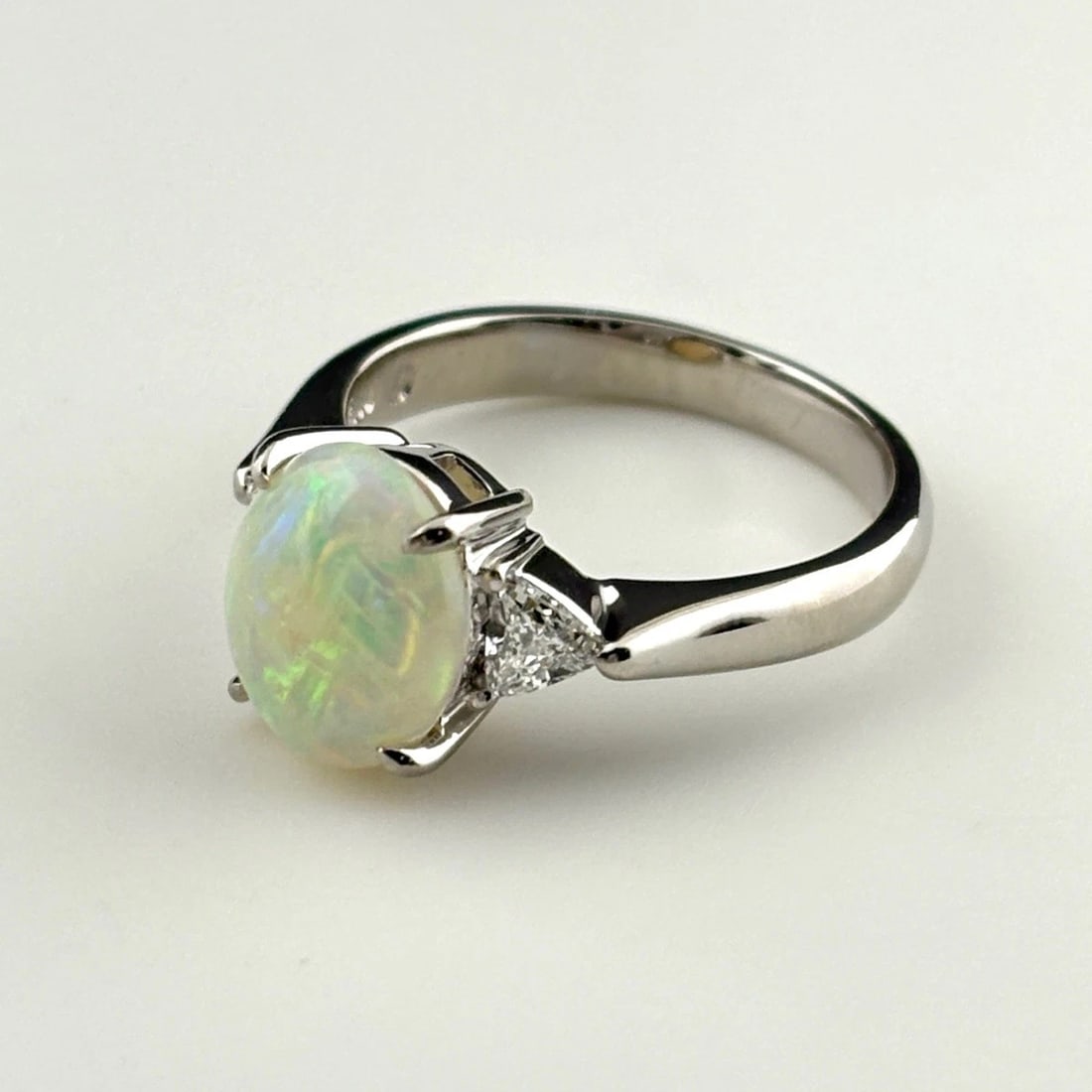 OPAL DESIGN PLATINUM MELEE DIAMOND RING PT900: opal design Platinum Melee diamond Ring Pt900 Brand: Unbranded Type: Ring Material: Pt900, Color: Platinum Size: US 6 Accessories: None Accessories Notice: When purchasing pre-owned goods,