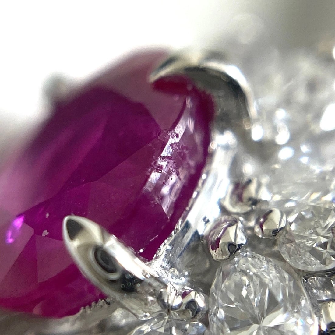 RUBY DESIGN PLATINUM MELEE DIAMOND RING - 3