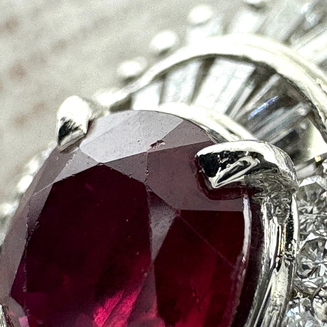 RUBY DESIGN PLATINUM MELEE DIAMOND RING PT900 RUBY DIAMOND - 3