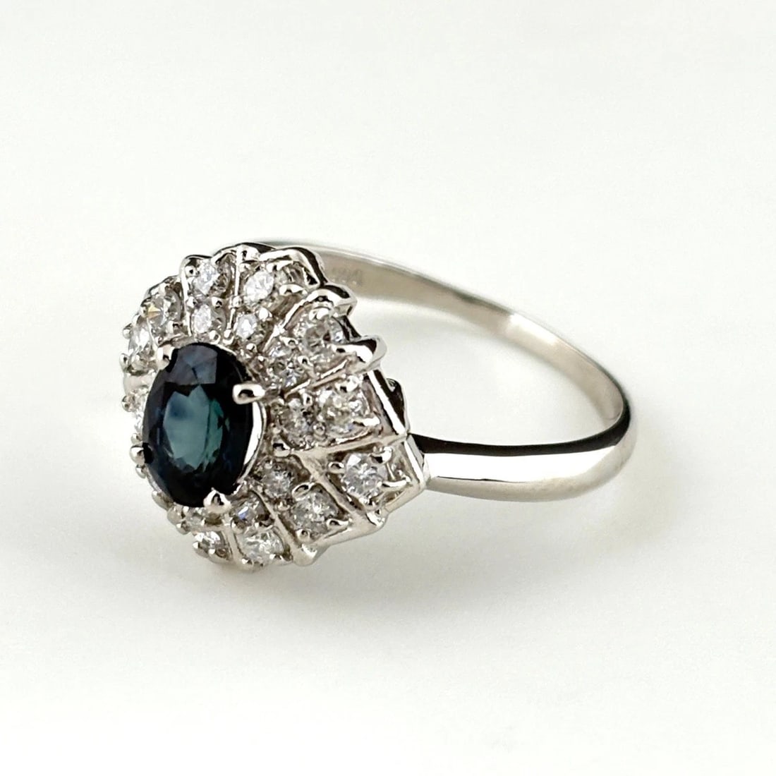 SAPPHIRE DESIGN PLATINUM MELEE DIAMOND RING: sapphire design Platinum Melee diamond Ring Brand: Unbranded Type: Ring Material: Pt900, Main Stone/Creation sapphire Color: Platinum Size: US 8.5 Accessories: None Accessories Notice: When