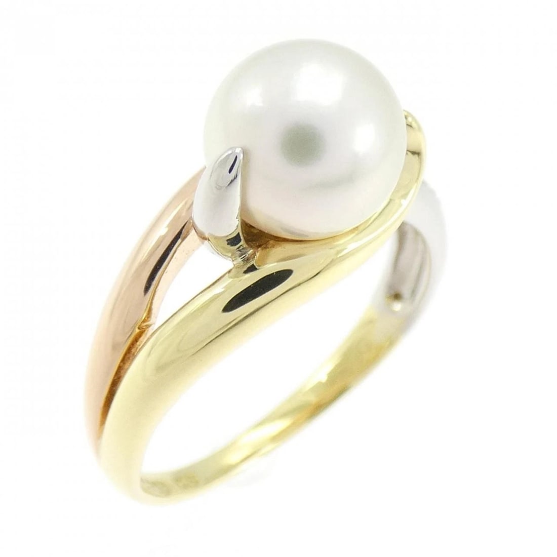 K18YG PT900 K18PG AKOYA PEARL RING: K18YG PT900 K18PG Akoya Pearl Ring Brand: Unbranded Type: Ring Material: K18 Yellow Gold Platinum 900 K18 Pink Gold, Main Stone/Creation akoya pearl Color: yellow gold Size: 5.5US 
