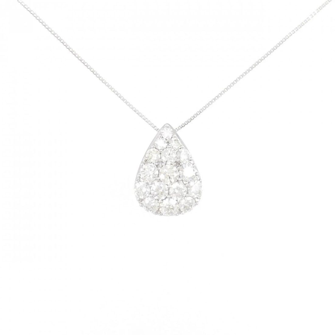 K18WG DIAMOND NECKLACE: K18WG Diamond Necklace Brand: Unbranded Type: Necklace Material: K18 White Gold, Main Stone/Creation Natural Color: White Gold Size: 45cmActualSize Pendant top H x W: 14.3mmx10.5mm Chain Max.