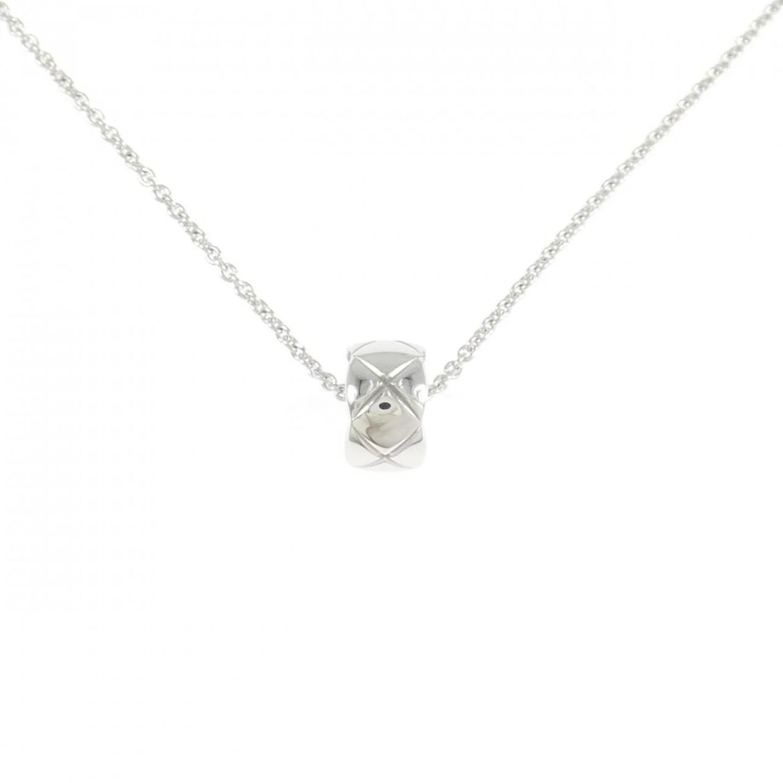 CHANEL COCO CRUSH NECKLACE: CHANEL Coco crush Necklace Brand: CHANEL Type: Necklace Material: 750 White Gold, Color: White Gold Size: 38-47cm,ActualSize Pendant top H x W: 7.9mmx4.8mm Chain Max. W: 0.9mm Accessories: