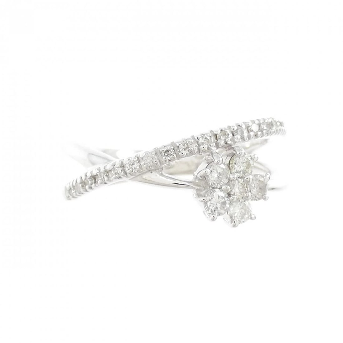 K18WG FLOWER DIAMOND RING - 2