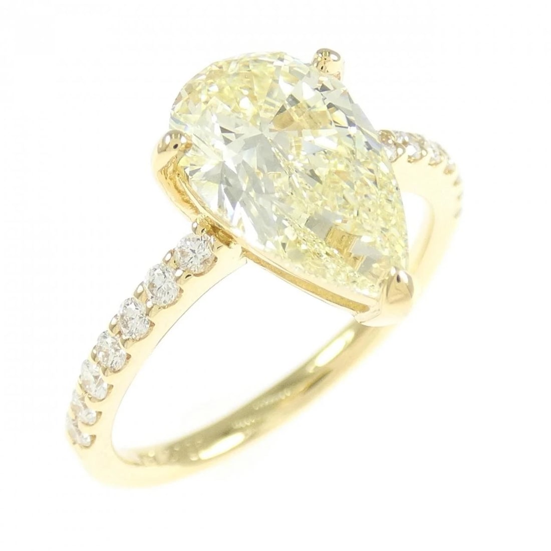 K18YG DIAMOND RING: K18YG Diamond Ring Brand: Unbranded Type: Ring Material: K18 Yellow Gold, Main Stone/Creation Natural Color: yellow gold Size: 6-6.5US Accessories: None Accessories Notice: When purchasing
