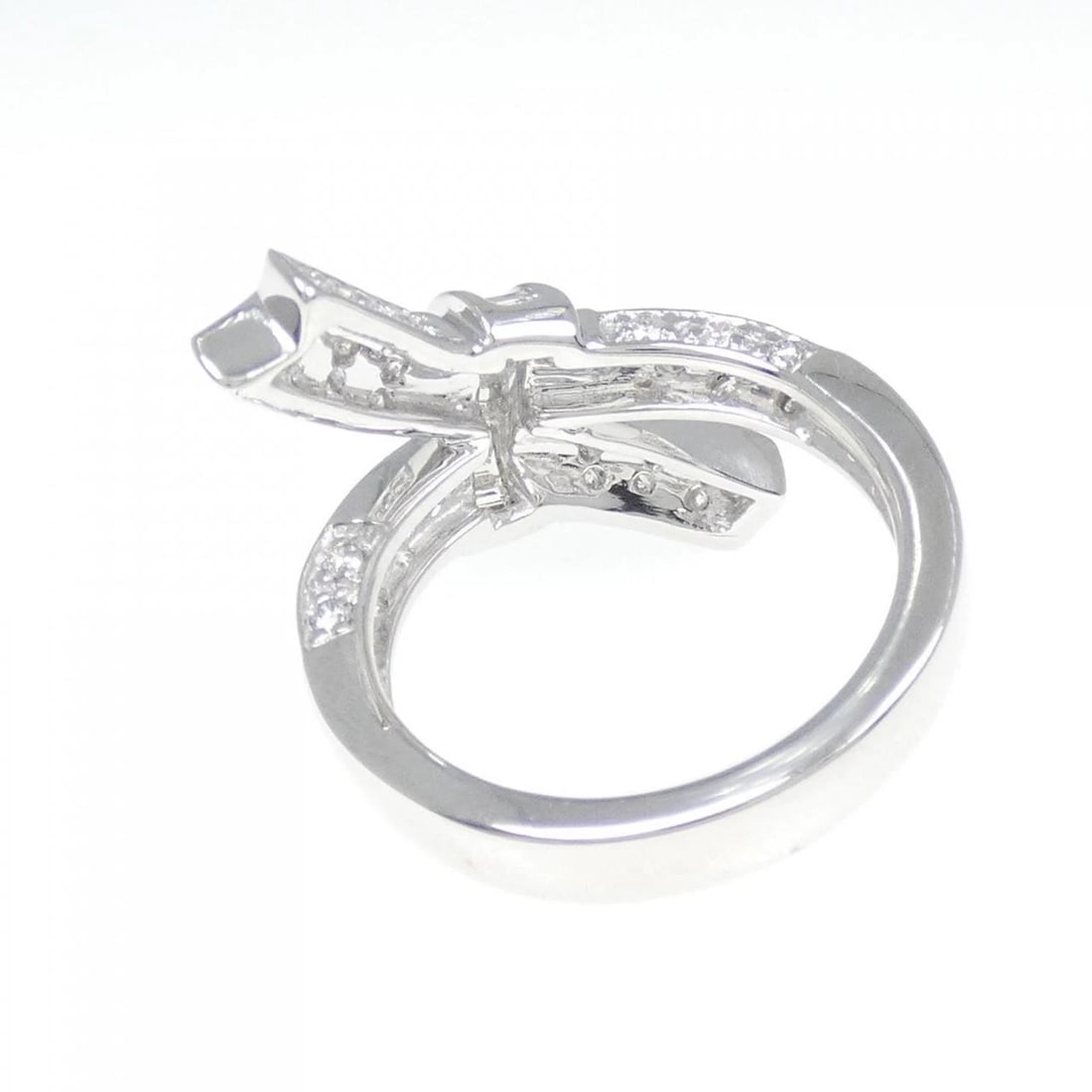 K18WG DIAMOND RING - 3