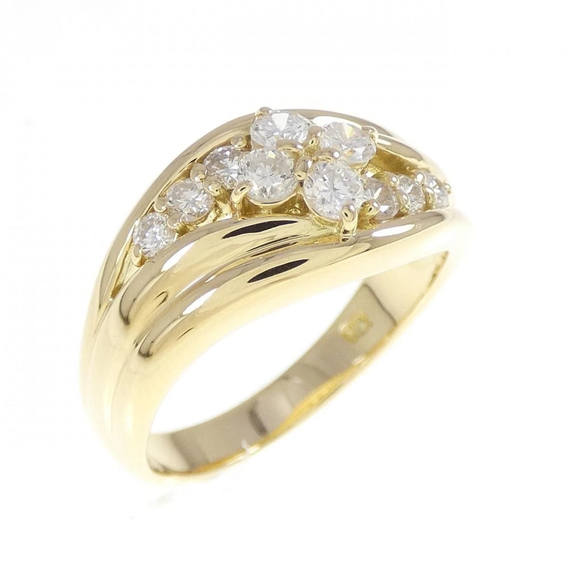 K18YG FLOWER DIAMOND RING: K18YG Flower Diamond Ring Brand: Unbranded Type: Ring Material: K18 Yellow Gold, Main Stone/Creation Natural Color: yellow gold Size: 6.5-7US Accessories: None Accessories Notice: When