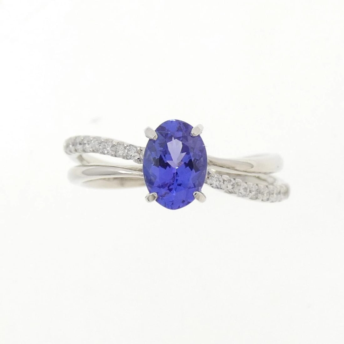 PT900 TANZANITE RING: PT900 Tanzanite Ring Brand: Unbranded Type: Ring Material: Platinum 900, Main Stone/Creation tanzanite Color: platinum Size: 6.5US Accessories: None Accessories Notice: When purchasing pre