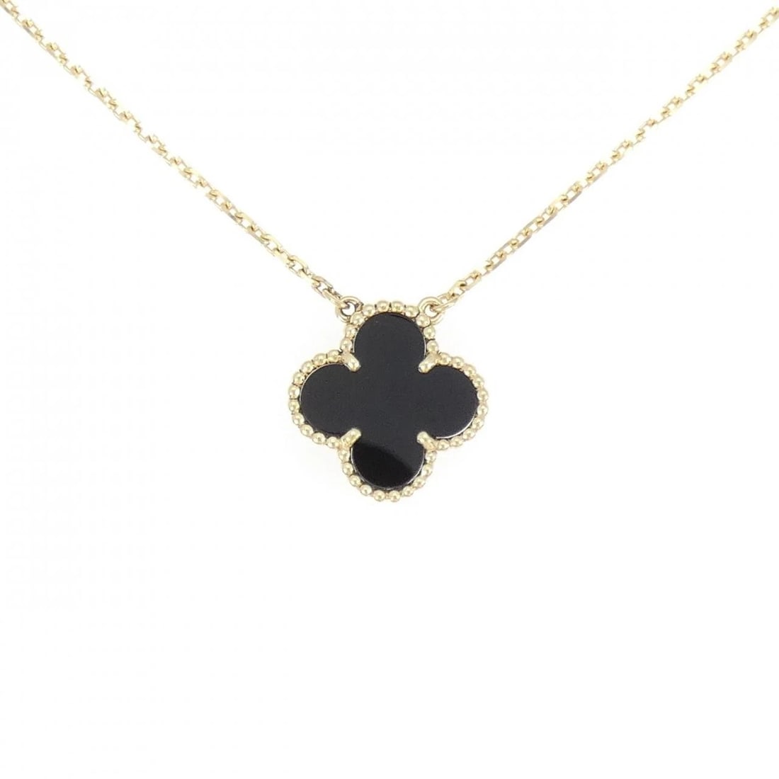 VAN CLEEF & ARPELS ALHAMBRA NECKLACE: Van Cleef & Arpels Alhambra Necklace Brand: Van Cleef & Arpels Type: Necklace Material: 750 Yellow Gold, Color: Yellow Gold Size: 37 41cm,ActualSize Pendant top H x W: 14.7mmx14.7mm Chain Max.
