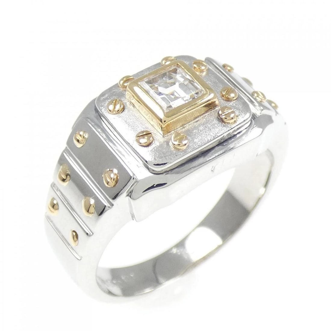 PT900 K18YG DIAMOND RING: PT900 K18YG Diamond Ring Brand: Unbranded Type: Ring Material: Platinum 900 K18 Yellow Gold, Main Stone/Creation Natural Color: platinum Size: 8-8.5US Accessories: None Accessories Notice: