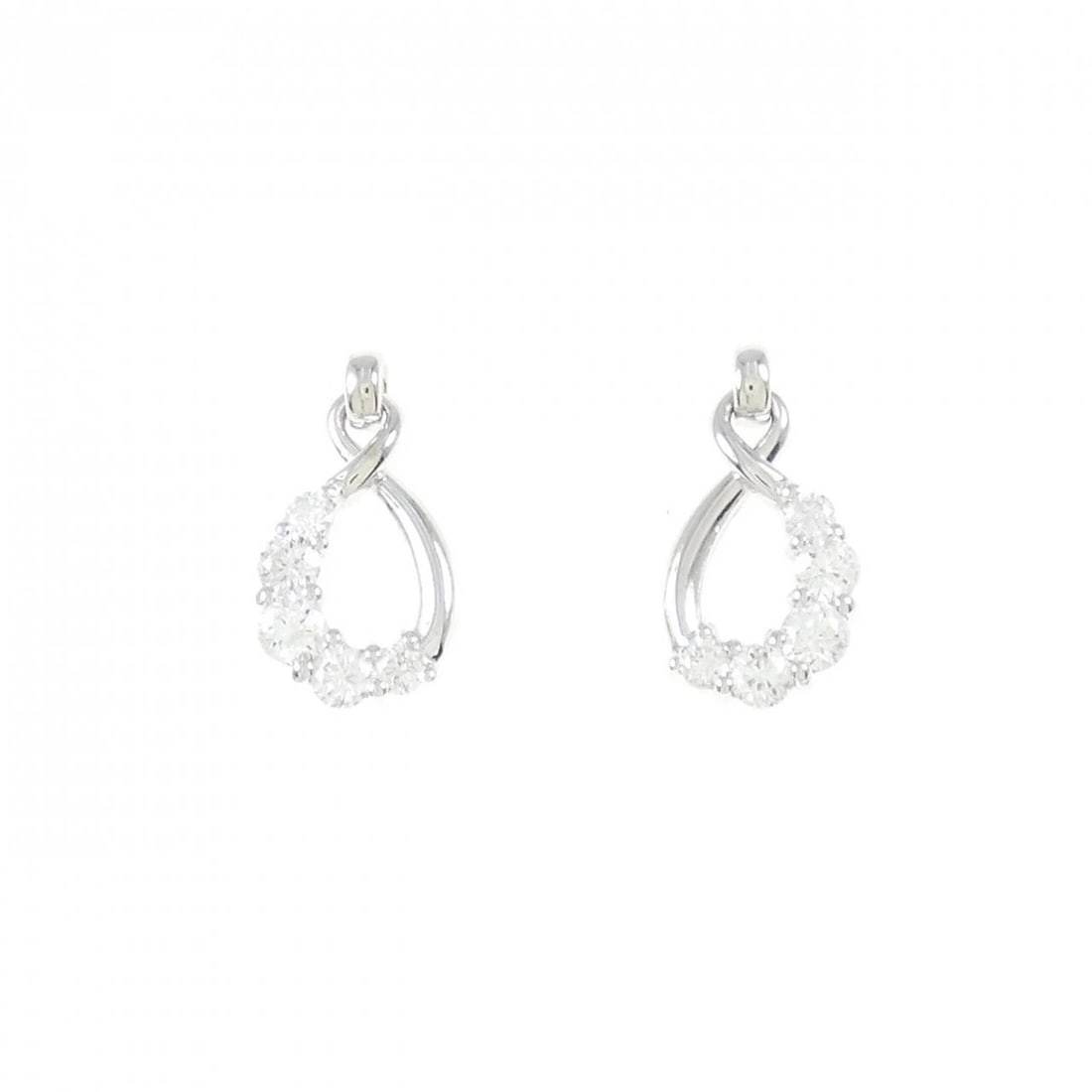 K18WG DIAMOND EARRINGS: K18WG Diamond Earrings Brand: Unbranded Type: Earrings Material: K18 White Gold, Main Stone/Creation Natural Color: white gold Size: HxW: 14.4mmx7.6mm Accessories: None Accessories Notice:
