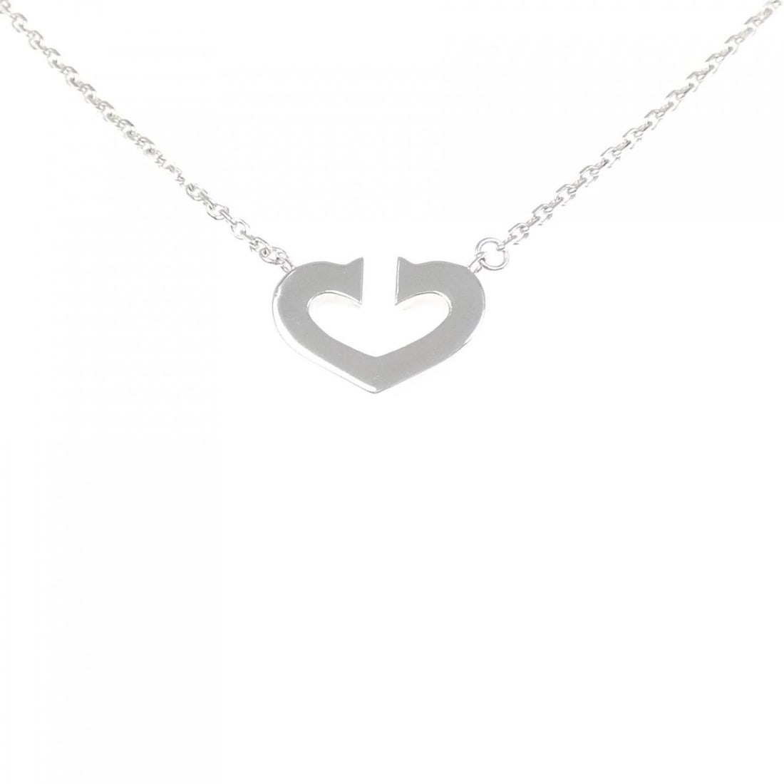 CARTIER C HEART NECKLACE: Cartier C Heart Necklace Brand: Cartier Type: Necklace Material: 750 White Gold, Color: White Gold Size: 40cm,ActualSize Pendant top H x W: 11.7mmx16.2mm Chain Max. W: 1.1mm Accessories: None