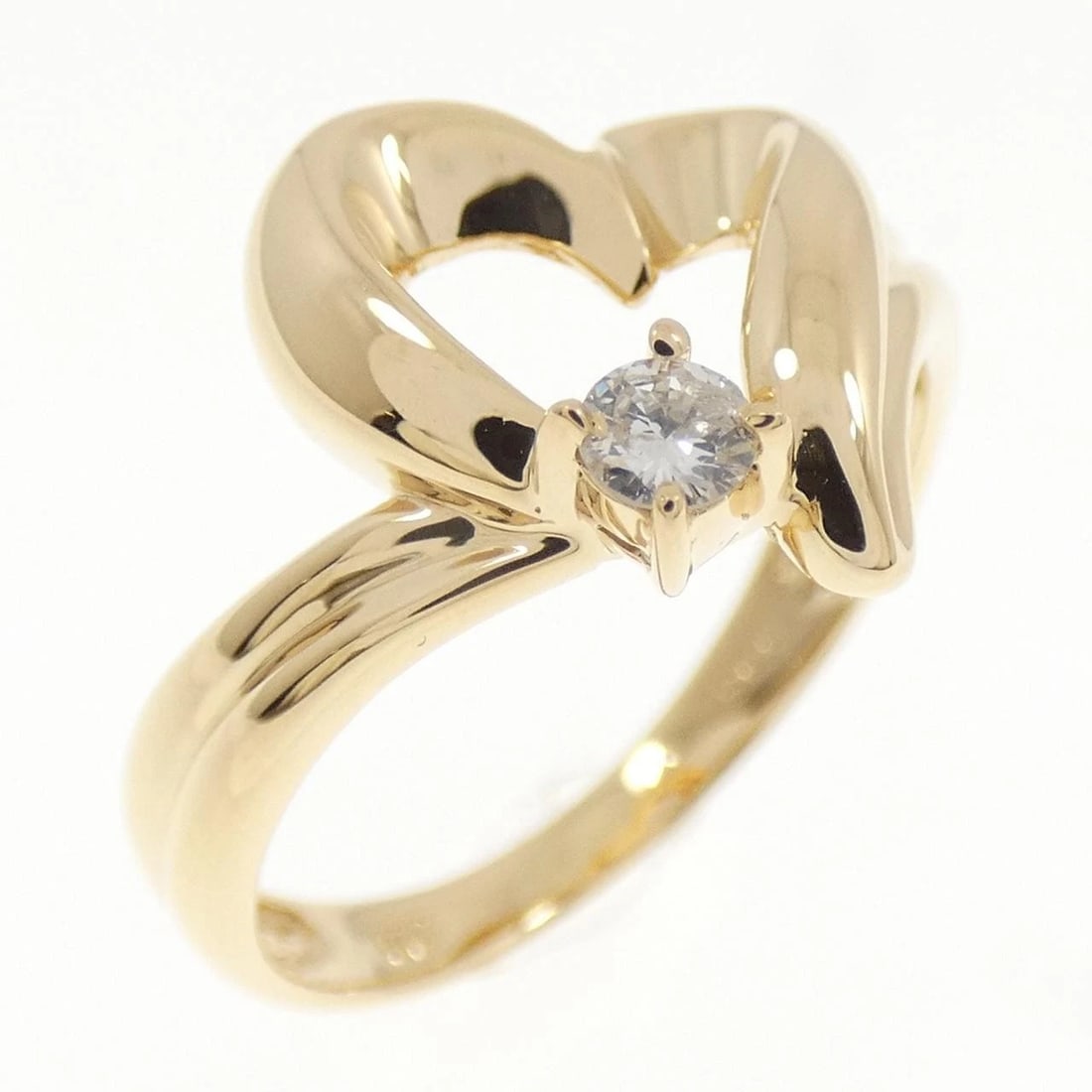 K18YG HEART DIAMOND RING: K18YG Heart Diamond Ring Brand: Unbranded Type: Ring Material: K18 Yellow Gold, Main Stone/Creation Natural Color: yellow gold Size: 6.5US Accessories: None Accessories Notice: When