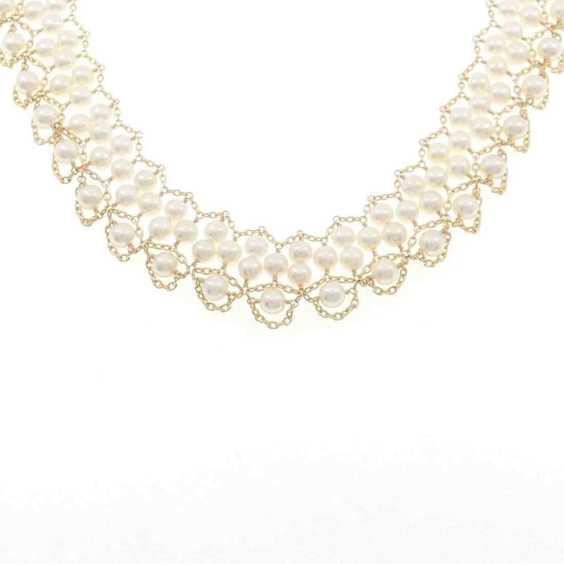 K18YG AKOYA PEARL NECKLACE: K18YG Akoya Pearl Necklace Brand: Unbranded Type: Necklace Material: K18 Yellow Gold, Main Stone/Creation akoya pearl Color: yellow gold Size: 41cmActualSizeMax W: 18.7mm Accessories: None