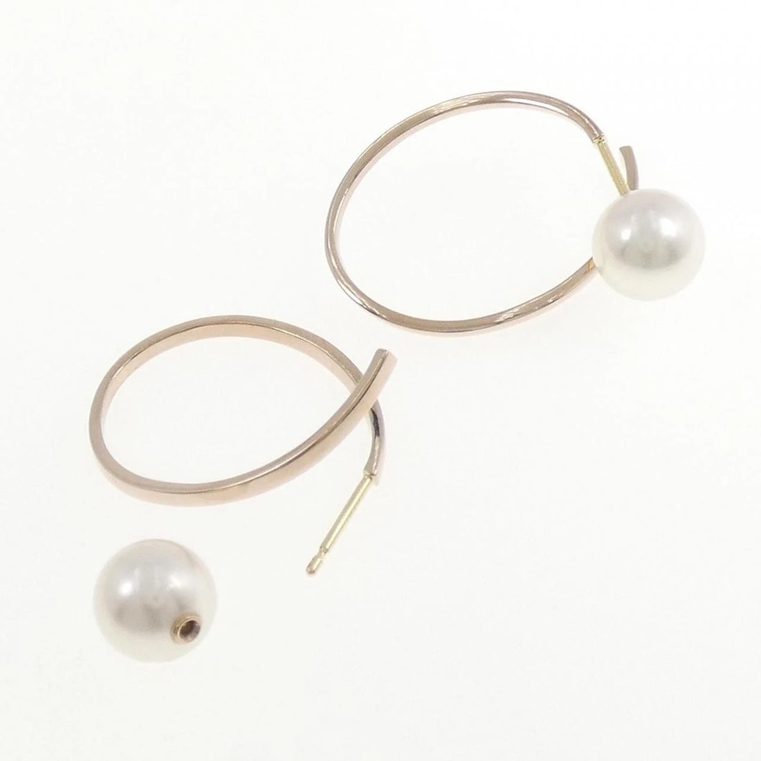 TASAKI A FINE BALANCE EARRINGS - 3