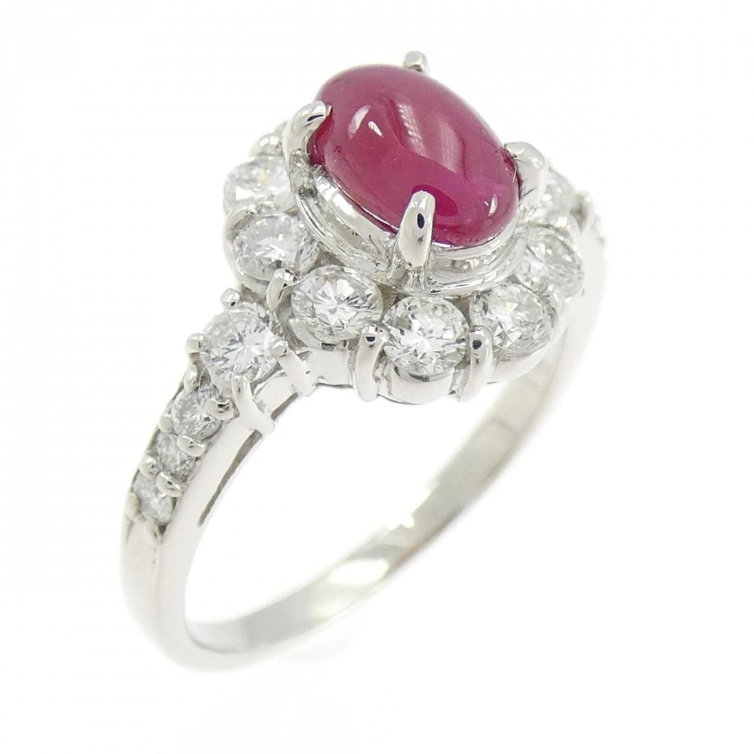 PT900 RUBY RING: PT900 Ruby Ring Brand: Unbranded Type: Ring Material: Platinum 900, Main Stone/Creation RUBY Color: platinum Size: 6.5US Accessories: None Accessories Notice: When purchasing pre-owned goo