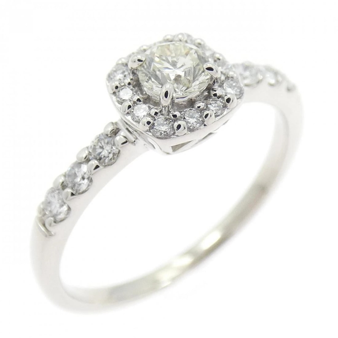 PT900 DIAMOND RING: PT900 Diamond Ring Brand: Unbranded Type: Ring Material: Platinum 900, Main Stone/Creation Natural Color: platinum Size: 4.5-5US Accessories: None Accessories Notice: When purchasing pre-o