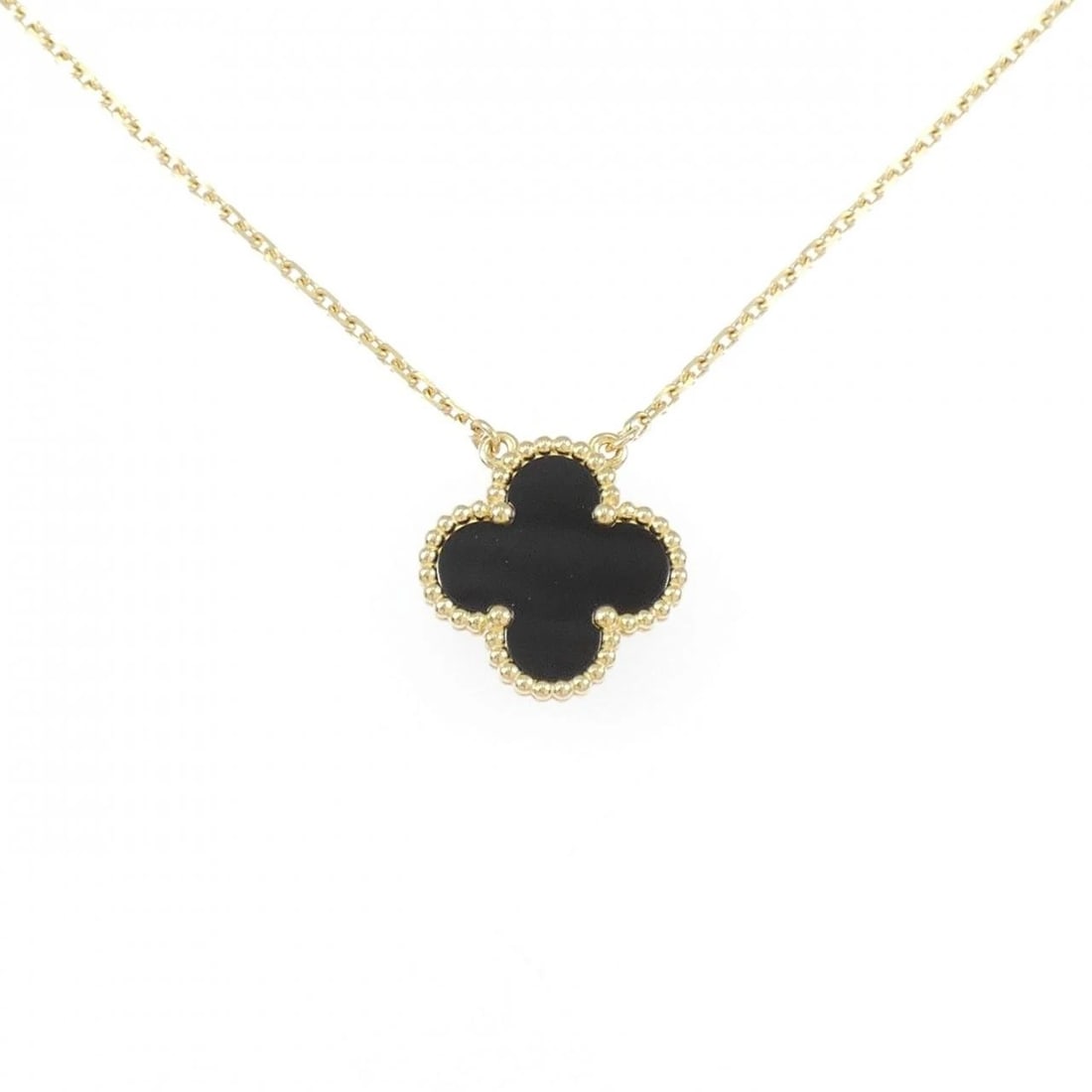 VAN CLEEF & ARPELS ALHAMBRA NECKLACE: Van Cleef & Arpels Alhambra Necklace Brand: Van Cleef & Arpels Type: Necklace Material: 750 Yellow Gold, Color: Yellow Gold Size: 37 42cm,ActualSize Pendant top H x W: 15.0mmx15.0mm Chain Max.