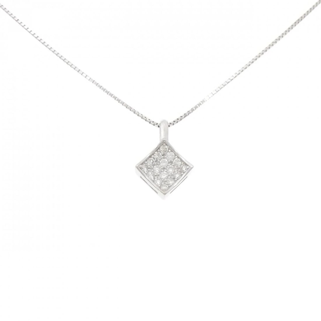 K18WG PAVE DIAMOND NECKLACE: K18WG Pave Diamond Necklace Brand: Unbranded Type: Necklace Material: K18 White Gold, Main Stone/Creation Natural Color: white gold Size: 45cm ActualSizePendant top H x W: 15.2mmx10.7mm Chain