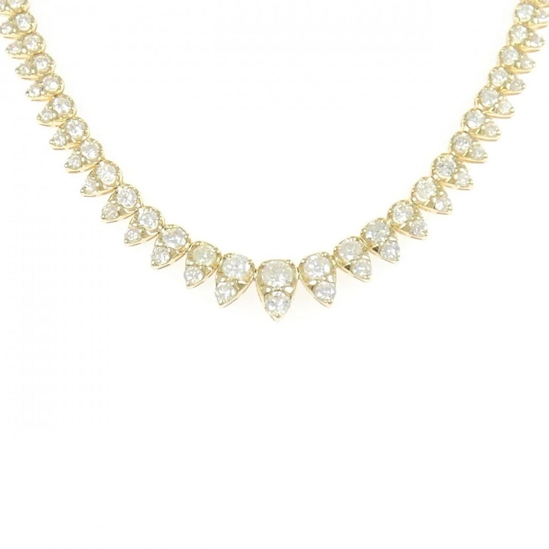 K18YG DIAMOND NECKLACE: K18YG Diamond Necklace Brand: Unbranded Type: Necklace Material: K18 Yellow Gold, Main Stone/Creation Natural Color: Yellow Gold Size: 42cmActualSize Max W: 9.3mm Accessories: None