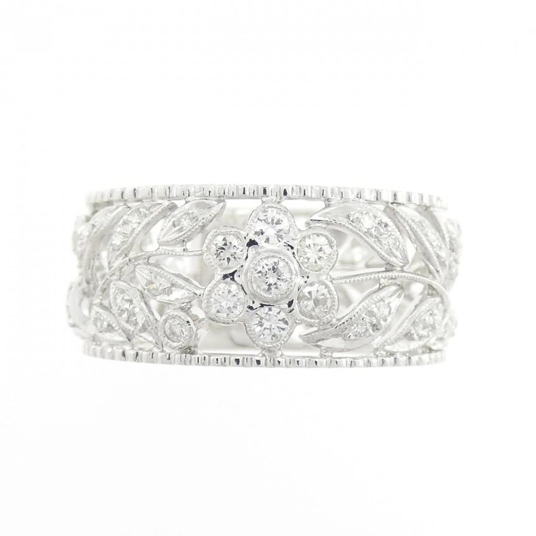 K18WG FLOWER DIAMOND RING - 2