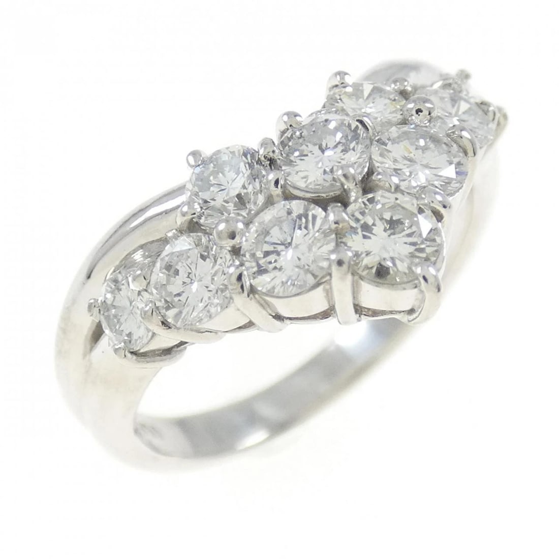 PT DIAMOND RING: PT Diamond Ring Brand: Unbranded Type: Ring Material: Platinum, Main Stone/Creation Natural Color: Silver Size: 5.5 (US size) Accessories: None Accessories Notice: When purchasing pre-owne