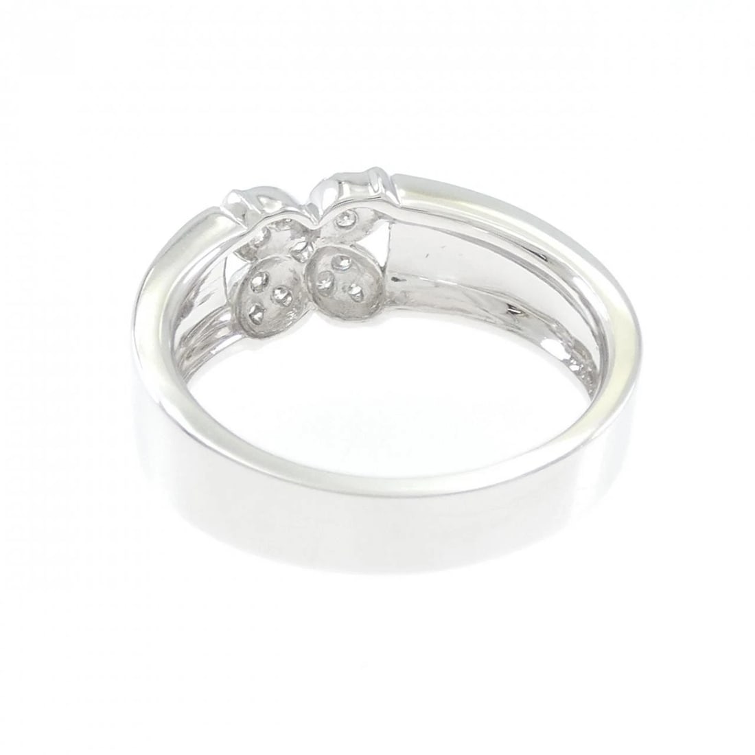 K18WG FLOWER DIAMOND RING - 3