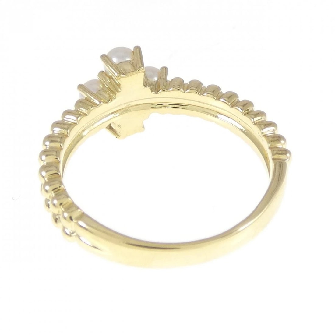 K18YG AKOYA PEARL RING: K18YG Akoya Pearl Ring Brand: Unbranded Type: Ring Material: K18 Yellow Gold, Main Stone/Creation Akoya PearlSide Stone Natural Color: Yellow Gold Size: 6 (US size) Accessories: None