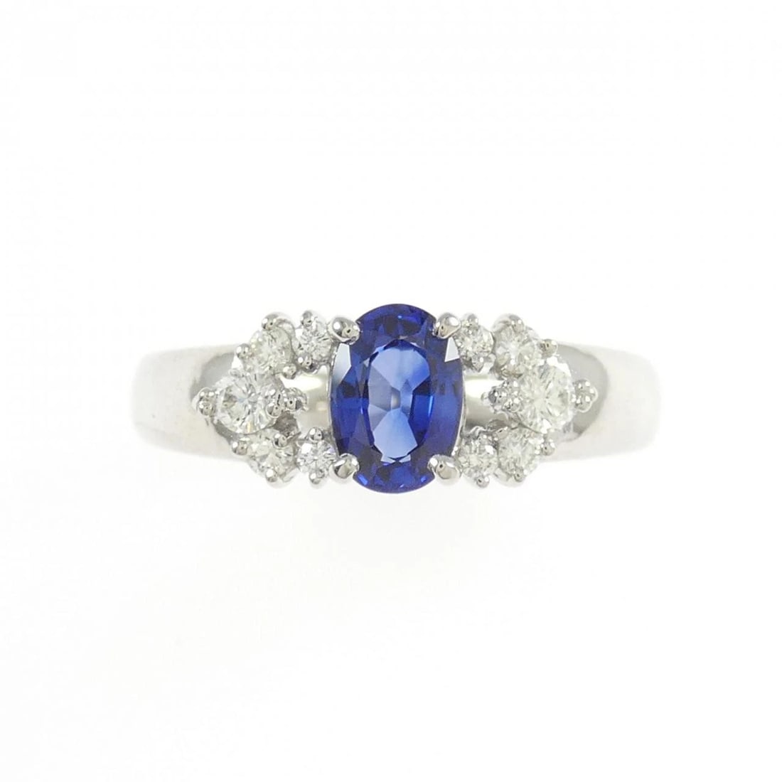 PT900 SAPPHIRE RING: PT900 Sapphire Ring Brand: Unbranded Type: Ring Material: Platinum 900, Main Stone/Creation sapphire Color: platinum Size: 5.5US Accessories: None Accessories Notice: When purchasing