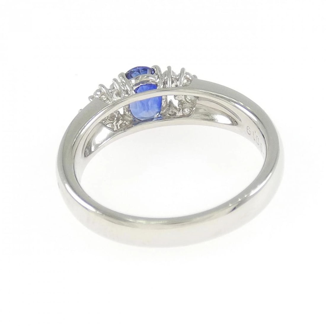 PT900 SAPPHIRE RING - 2