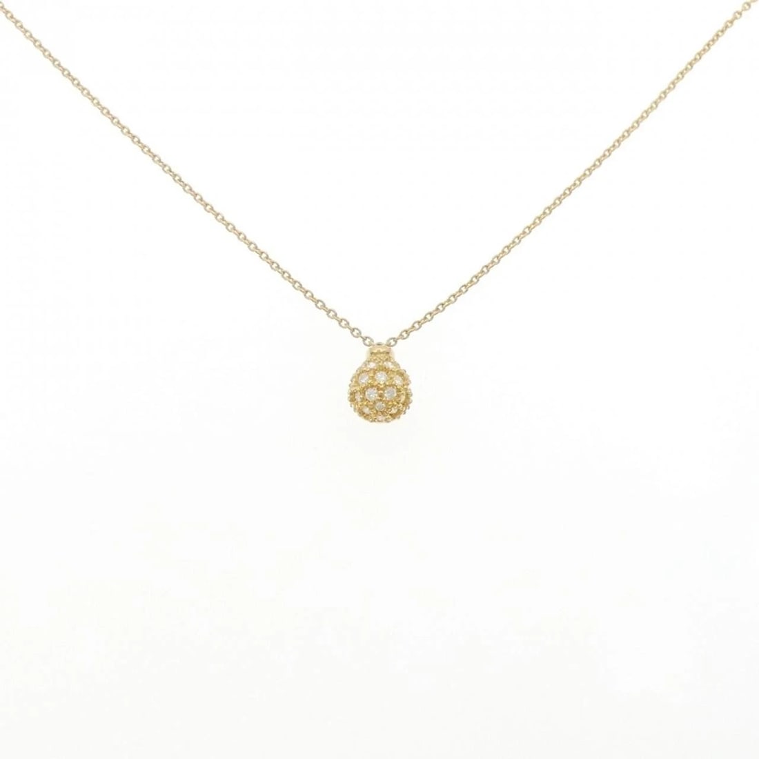 750YG DIAMOND NECKLACE: 750YG Diamond Necklace Brand: Unbranded Type: Necklace Material: 750 Yellow Gold, Main Stone/Creation Natural Color: Yellow Gold Size: 41cmActualSizePendant top H x W: 10.8mmx8.0mm Chain Max.