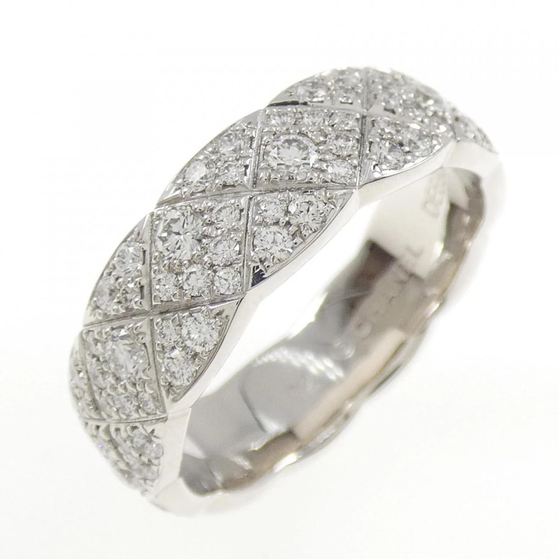 CHANEL COCO CRUSH RING: Chanel Coco Crush Ring Brand: CHANEL Type: Ring Material: 750 white gold, Main Stone/Creation Natural Color: Yellow Gold Size: US11.75 Accessories: None Accessories Notice: When purchasing