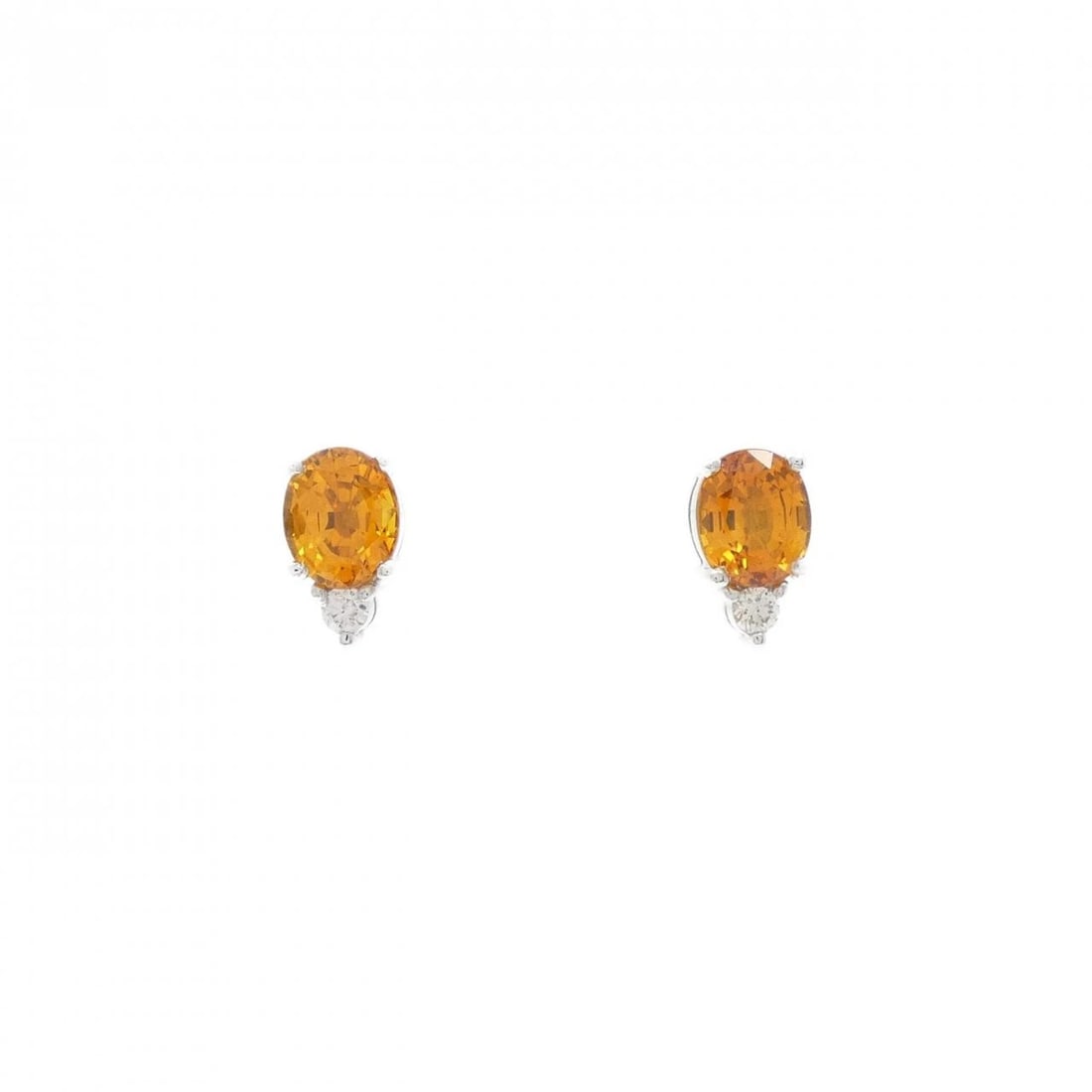 K18WG SAPPHIRE EARRINGS: K18WG Sapphire Earrings Brand: Unbranded Type: Earrings Material: K18 White Gold, Main Stone/Creation sapphire Color: white gold Size: Approx. height x width: 9.1mm x 5.0mm Accessories: None