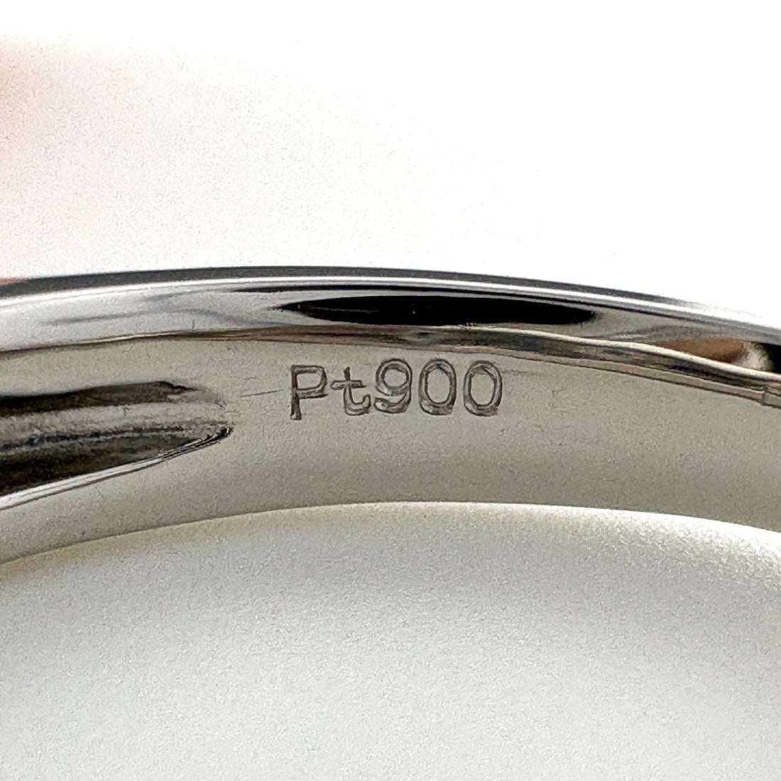 ALEXANDRITE DESIGN RING PLATINUM - 2