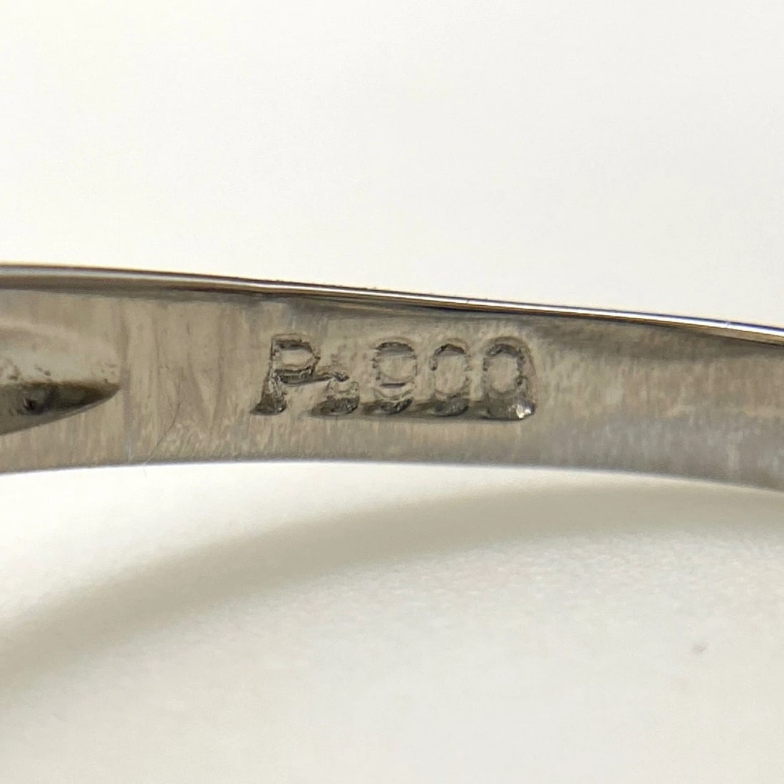 MELEE DIAMOND DESIGN RING PLATINUM RING - 2