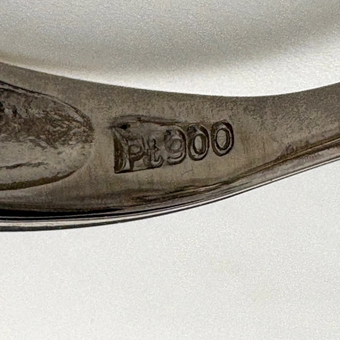 MELEE DIAMOND DESIGN RING PLATINUM - 2