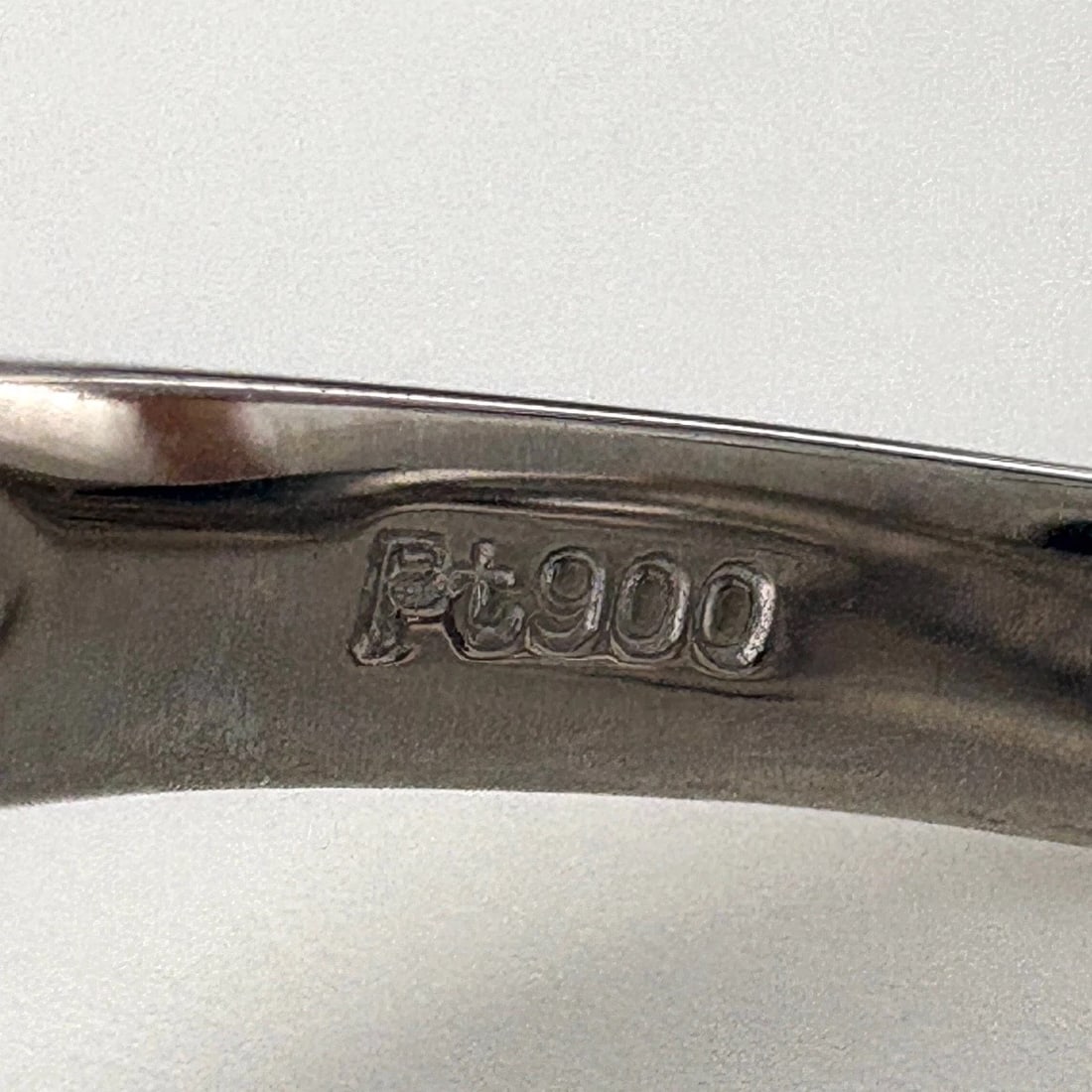 MELEE DIAMOND DESIGN RING PLATINUM - 2