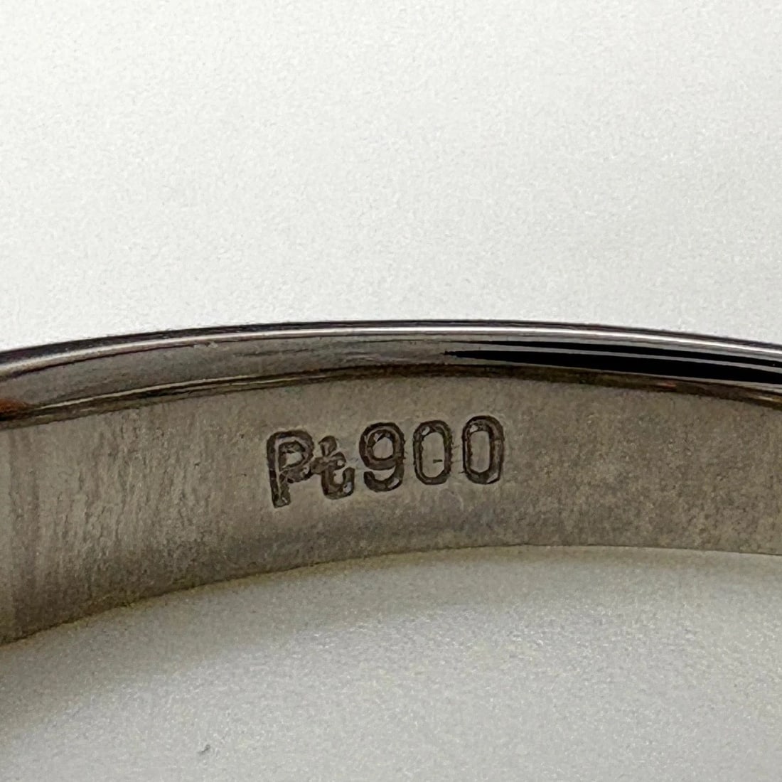 MELEE DIAMOND DESIGN RING PLATINUM - 2