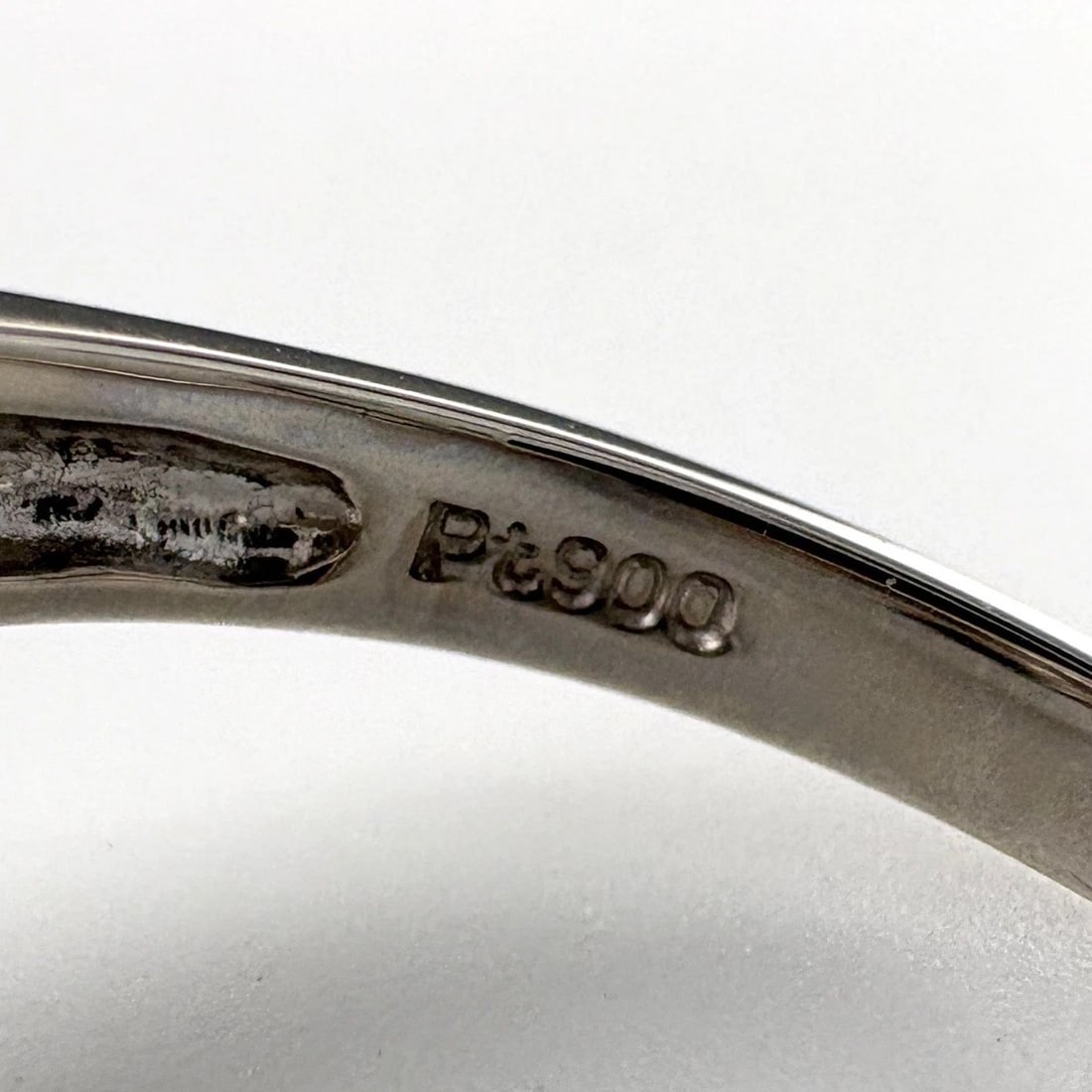 MELEE DIAMOND DESIGN RING PLATINUM - 2