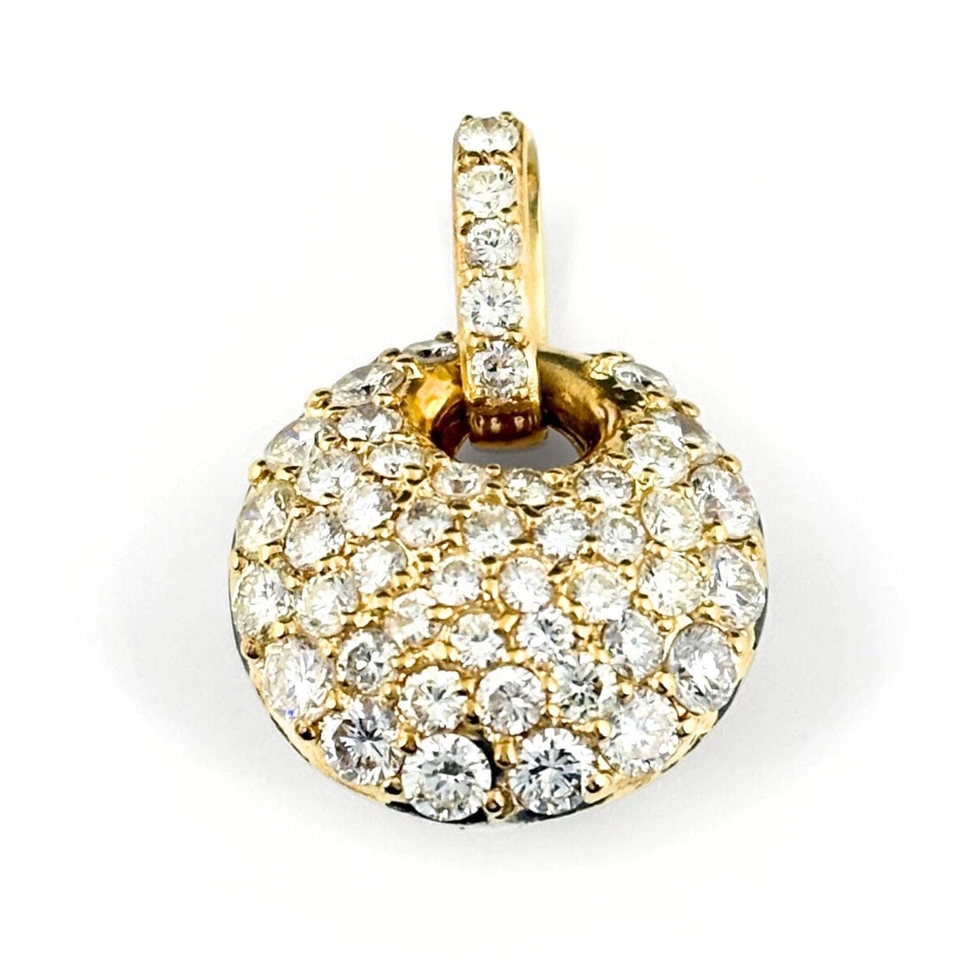MELEE DIAMOND DESIGN PENDANT YG YELLOWGOLD: Melee diamond design pendant YG YellowGold Brand: Unbranded Type: Pendant Head Material: 18K, Main Stone/Creation Natural Color: Yellow Gold Size: Total length of the pendant head including a