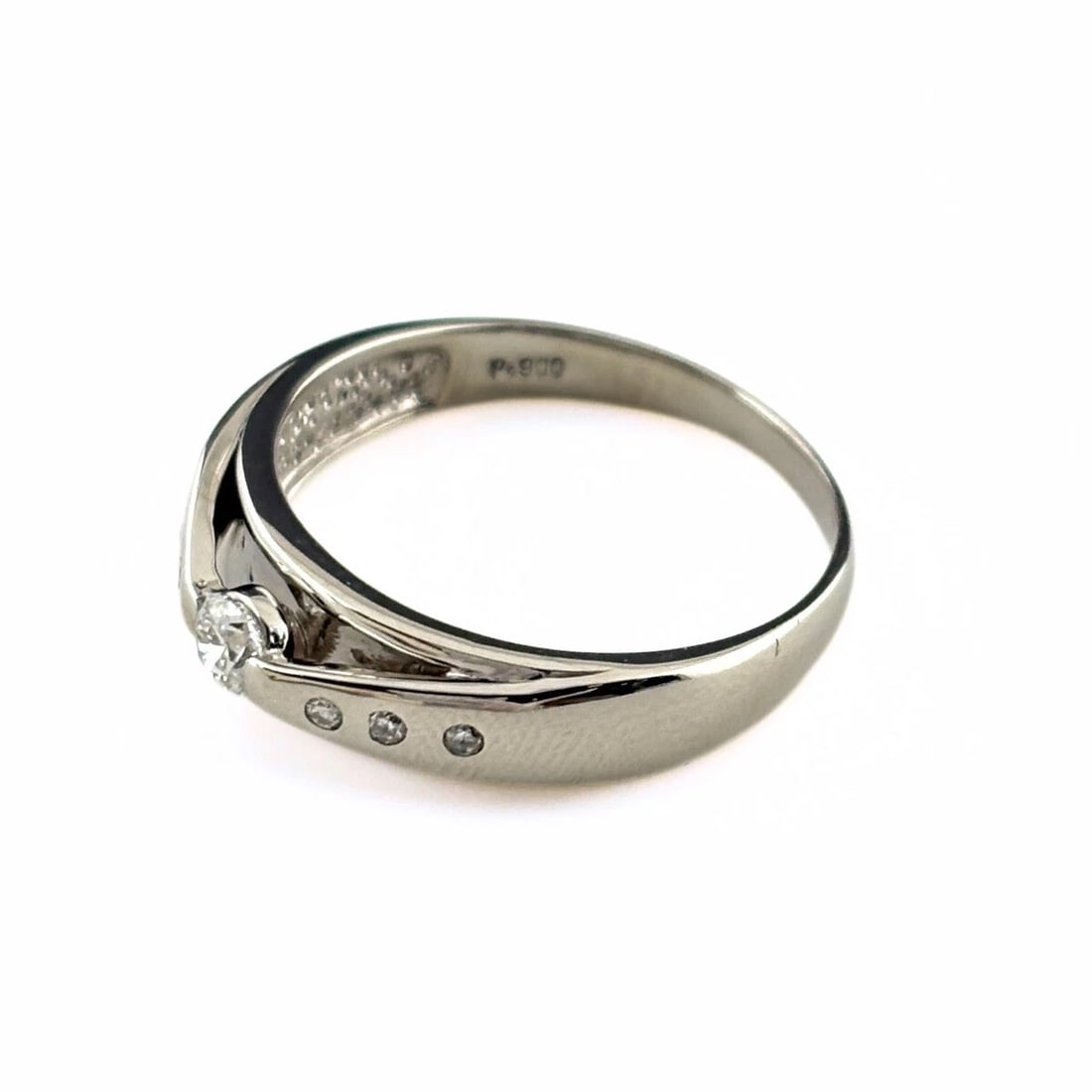 MELEE DIAMOND DESIGN RING PLATINUM (1 of 2)