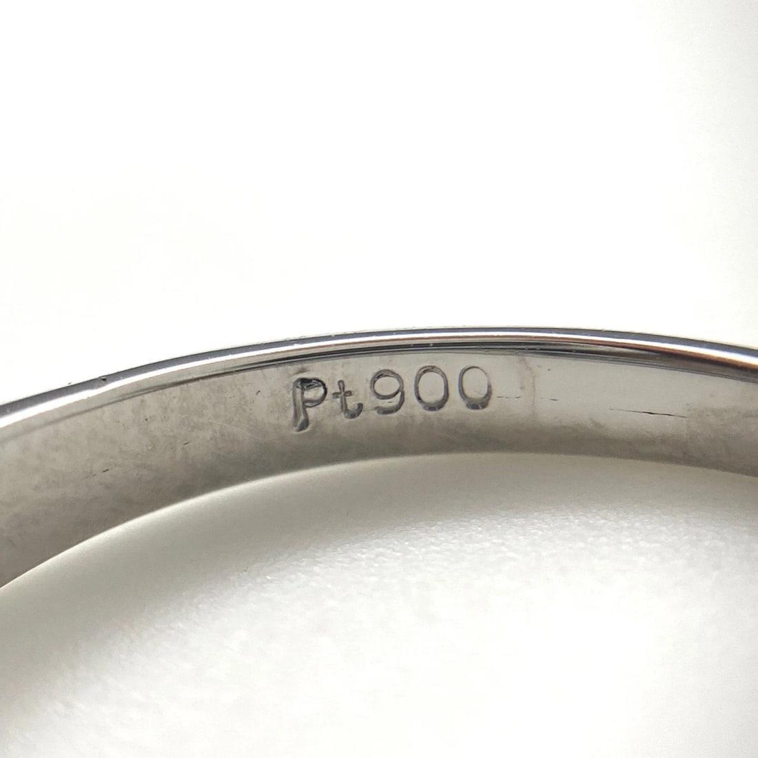 MELEE DIAMOND DESIGN RING PLATINUM - 2