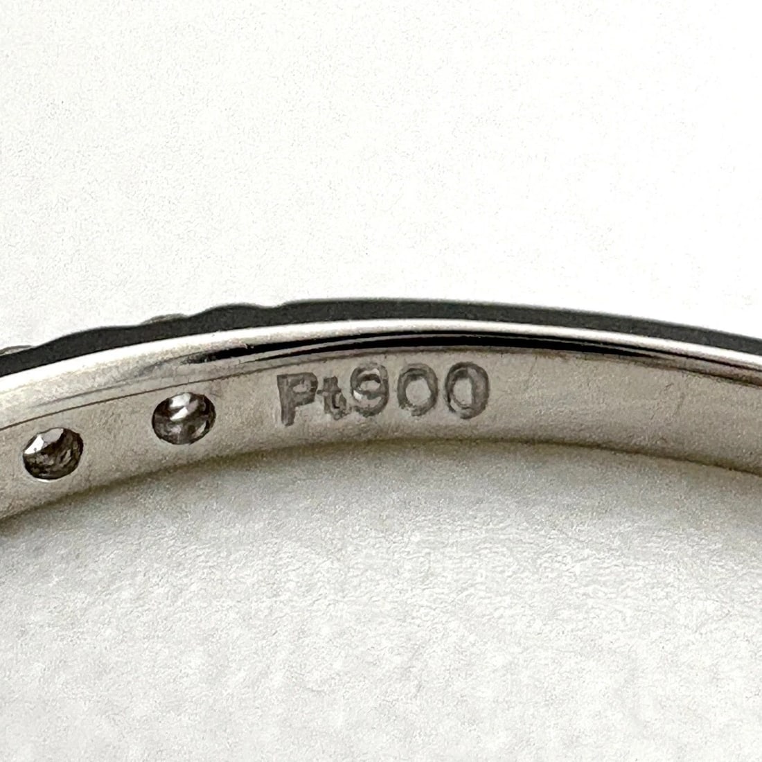 MELEE DIAMOND DESIGN RING PLATINUM - 2