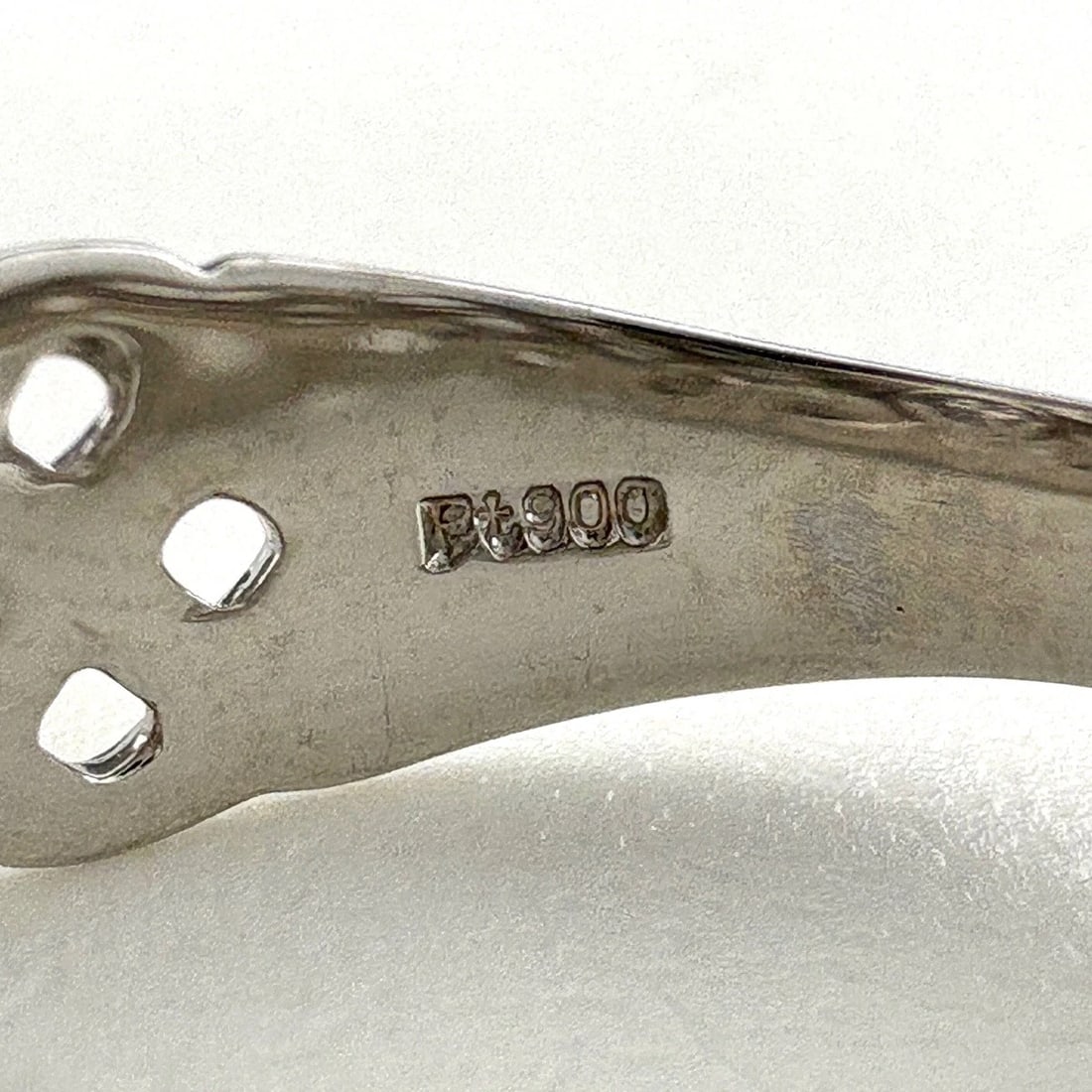 MELEE DIAMOND DESIGN RING PLATINUM - 2