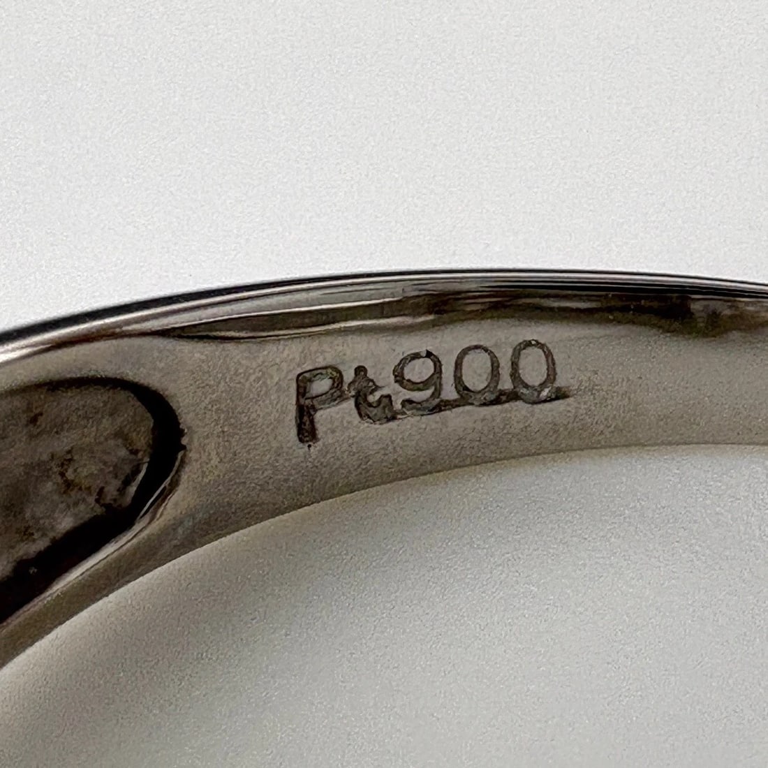 DIAMOND DESIGN RING PLATINUM - 2